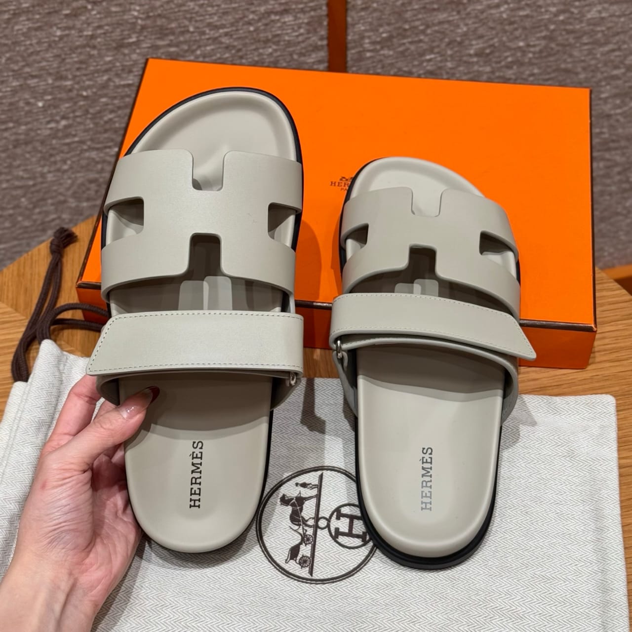 Sandales Chypre Hermès Grey